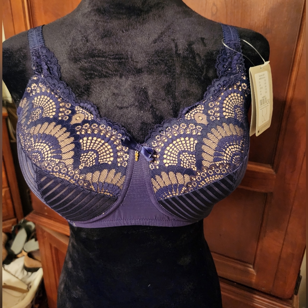 Bra